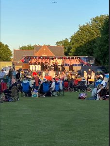 The Lee Vasey Band - Photo by Lyn Rout